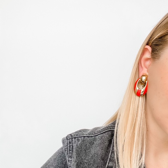 vintage 70s oval door knocker clip earrings - Picture 2 of 4